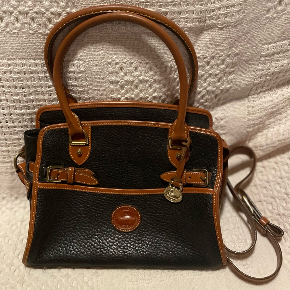 Dooney & Bourke Vintage handbag black and brown all weather Brass feet